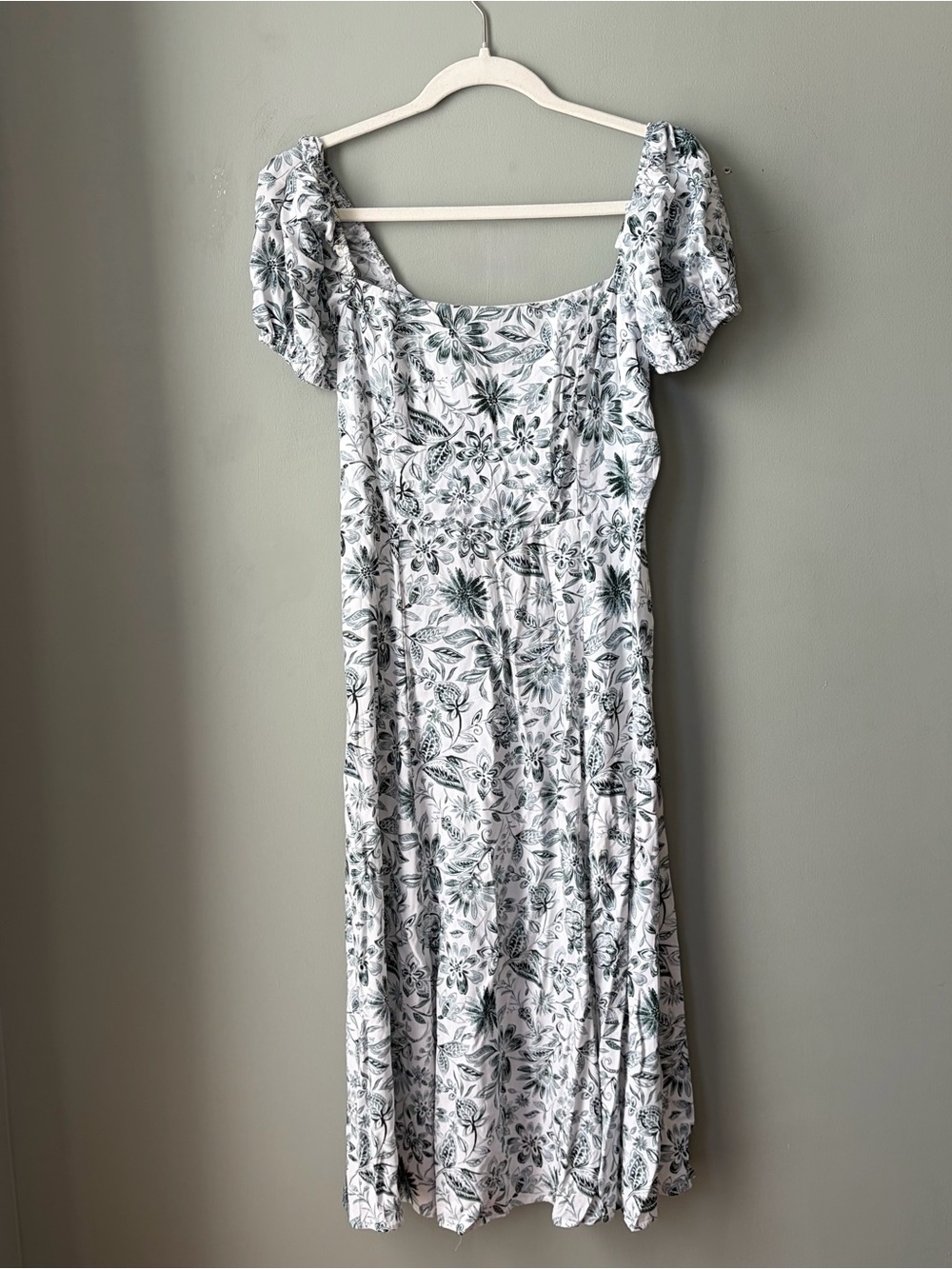 Francesca's Midi Dress